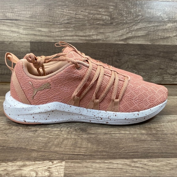 puma prowl alt mesh speckle